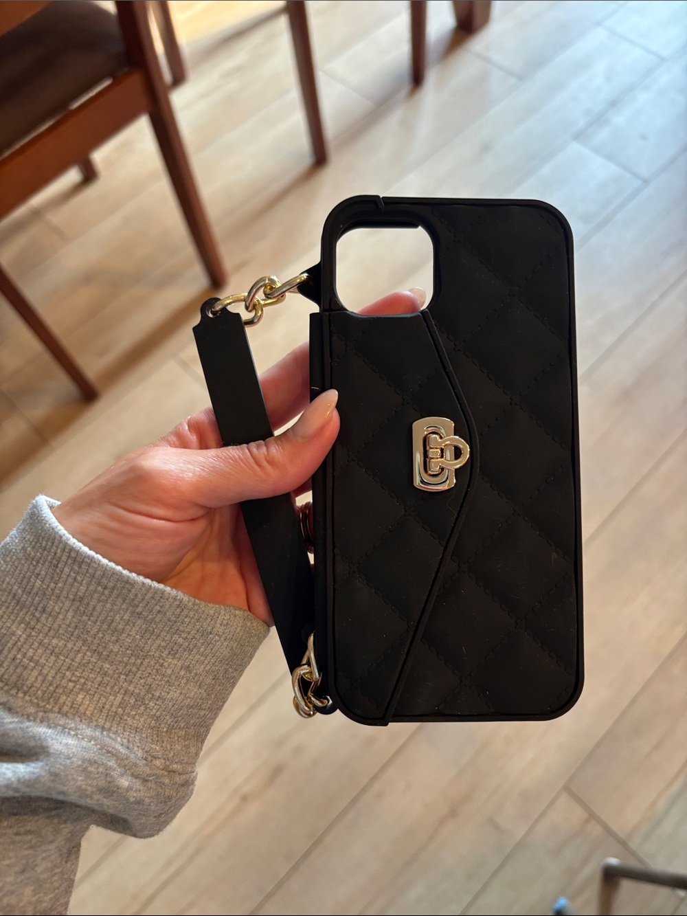 Quilted Black iPhone 15 plus silicone Bag with handle